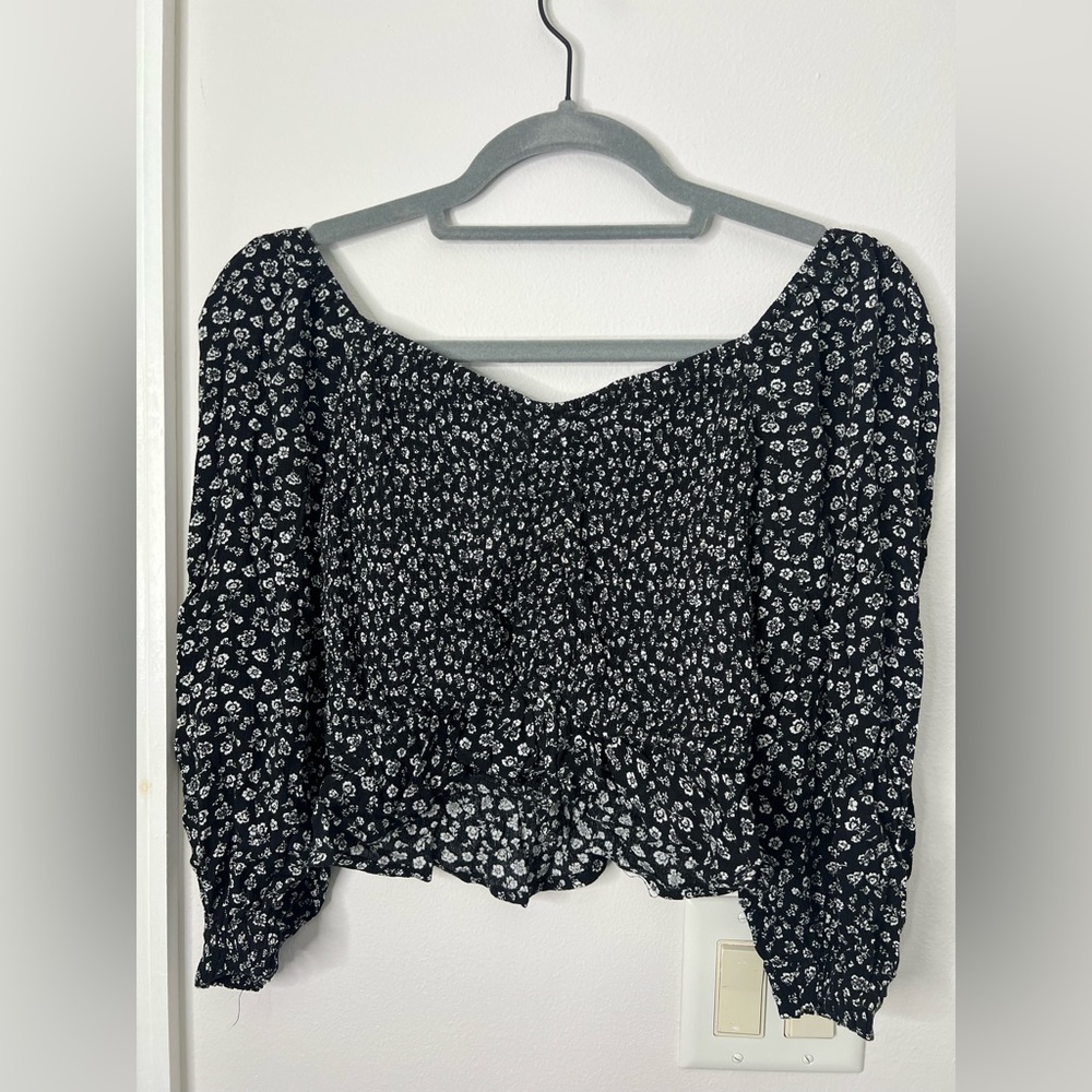 Small HOLLISTER Floral Blouse